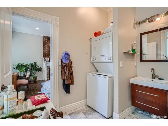 1547 N High St, Denver, CO 80218