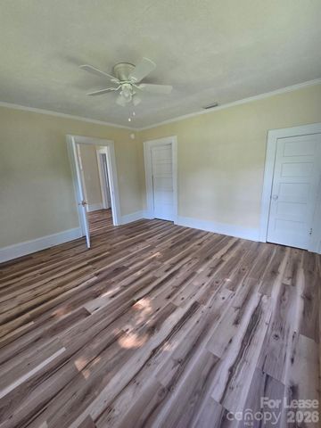 1909 S Main Street, Kannapolis, NC 28081