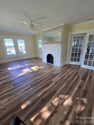 1909 S Main Street, Kannapolis, NC 28081