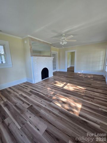 1909 S Main Street, Kannapolis, NC 28081