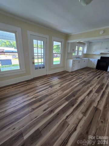 1909 S Main Street, Kannapolis, NC 28081