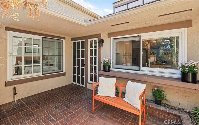 5282 Thorn Tree, Irvine, CA 92612