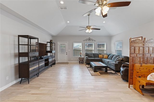 13950 Ketch St, Corpus Christi, TX 78418