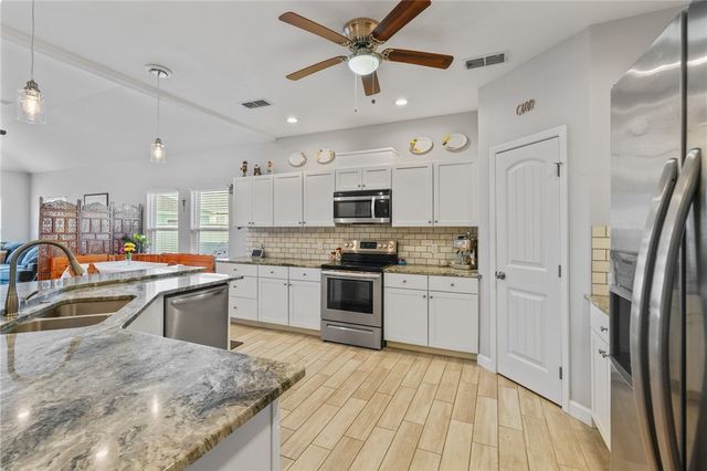 13950 Ketch St, Corpus Christi, TX 78418