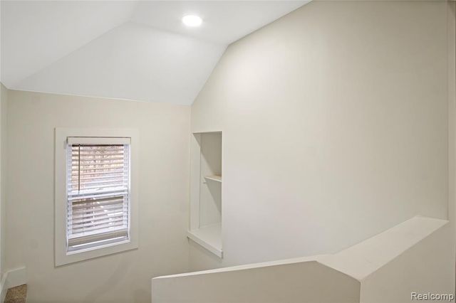 4134 Lakewood, Detroit, MI 48215