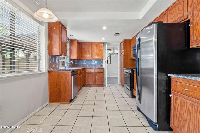 39240 Gunsmoke Court, Palmdale, CA 93551