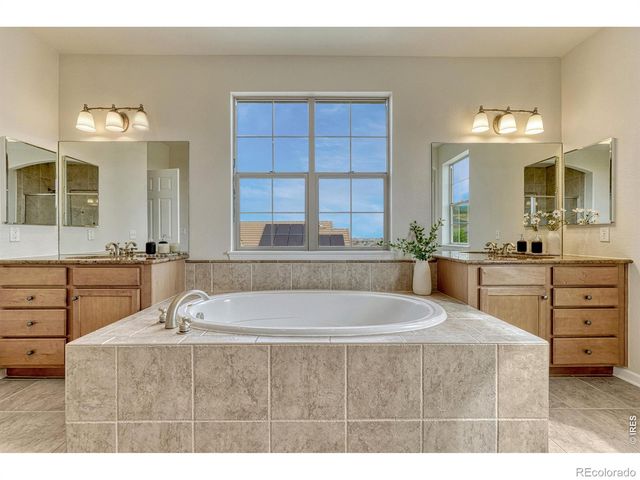 10360 Bluffmont Drive, Lone Tree, CO 80124