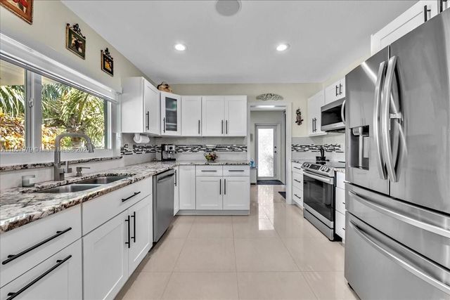 2191 NW 107th Ave, Sunrise, FL 33322