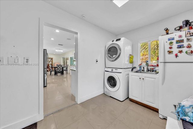 2191 NW 107th Ave, Sunrise, FL 33322