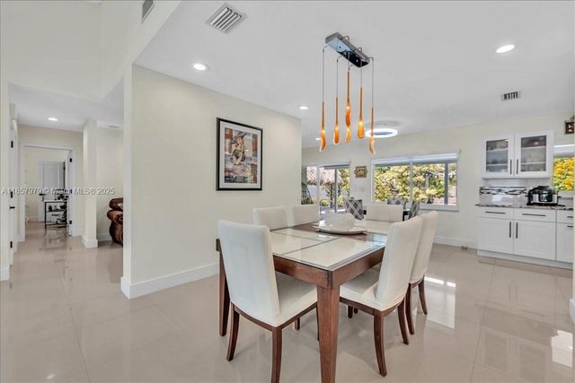 2191 NW 107th Ave, Sunrise, FL 33322