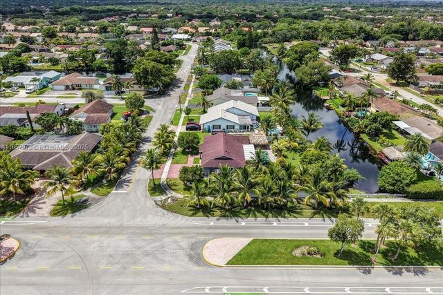 2191 NW 107th Ave, Sunrise, FL 33322