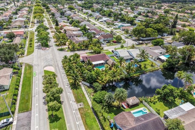 2191 NW 107th Ave, Sunrise, FL 33322