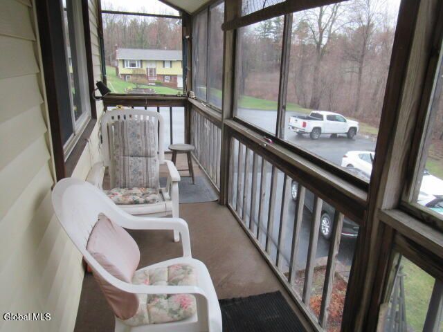17 Holland Lane, Schodack, NY 12033