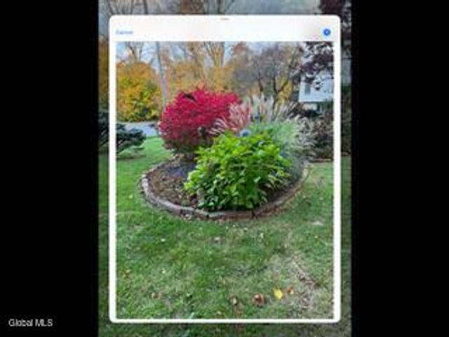 17 Holland Lane, Schodack, NY 12033
