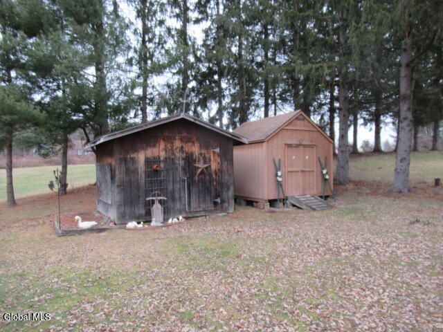 17 Holland Lane, Schodack, NY 12033