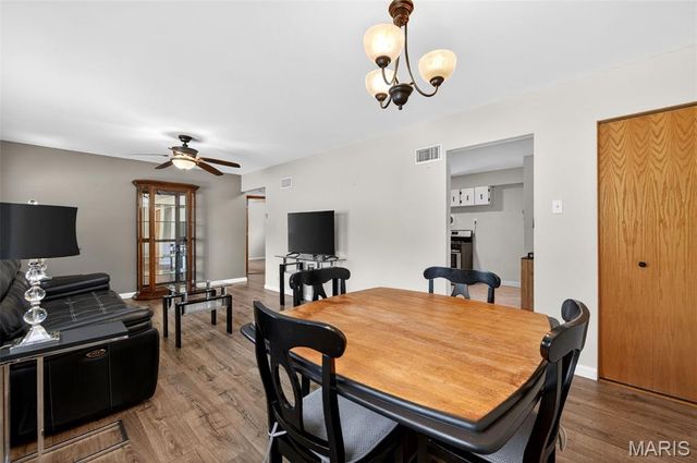 209 Freeman Drive, Mehlville, MO 63129