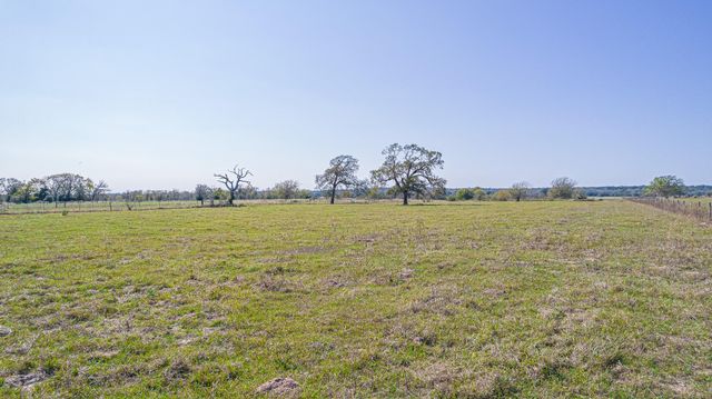 28 Acres Shaws Bend Road, Columbus, TX 78934