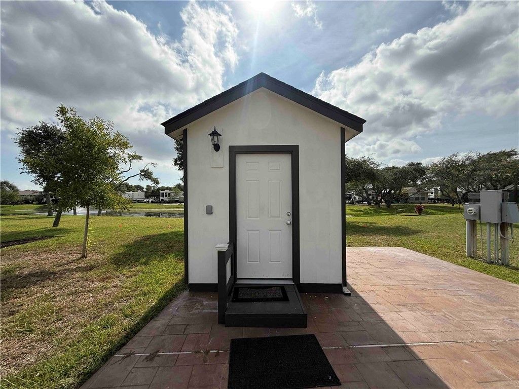 104 Augusta Circle, Aransas Pass, TX 78336 — photo 4