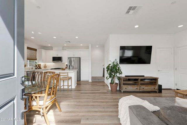 263 San Miguel Island Drive, Camarillo, CA 93012