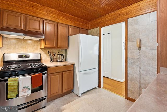 477 RITA DR, Odenton, MD 21113