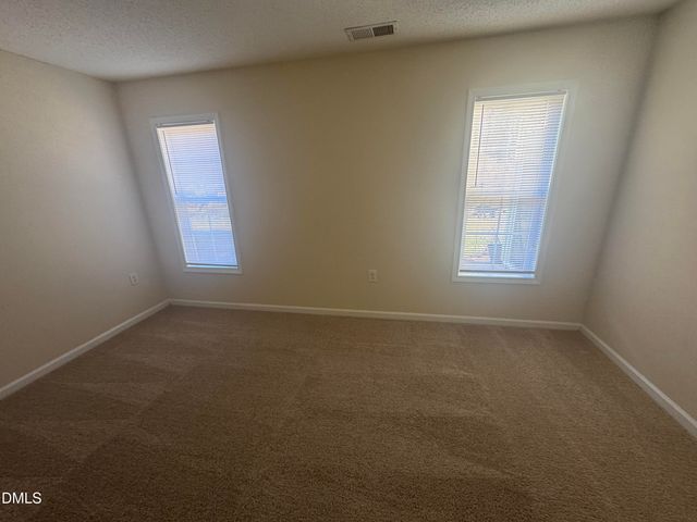 11331 Clubhaven Place 101, Raleigh, NC 27617