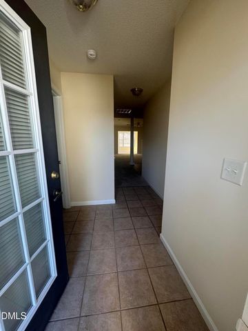 11331 Clubhaven Place 101, Raleigh, NC 27617