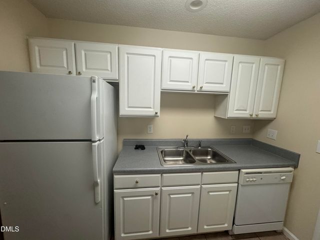 11331 Clubhaven Place 101, Raleigh, NC 27617