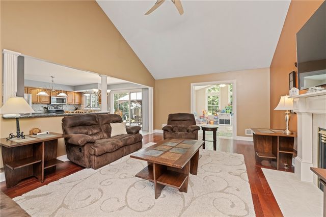 203 Torrey Pine Drive, Greece, NY 14612