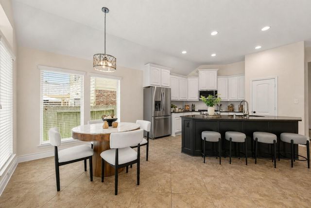 213 Forest Heights Lane, Montgomery, TX 77316