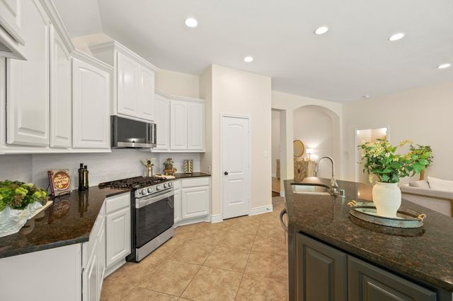 213 Forest Heights Lane, Montgomery, TX 77316