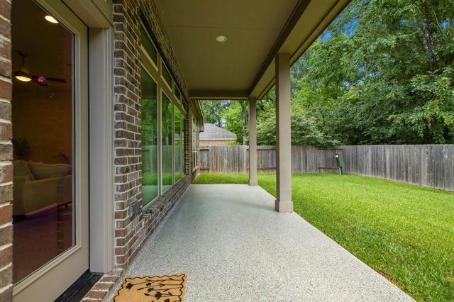 213 Forest Heights Lane, Montgomery, TX 77316