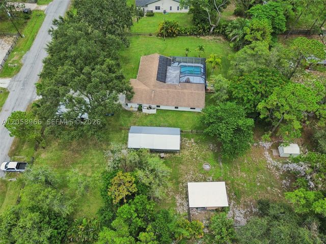 16282 E Downers Drive, Loxahatchee, FL 33470