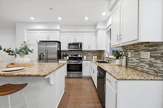 38940 Spicebush Place, Newark, CA 94560