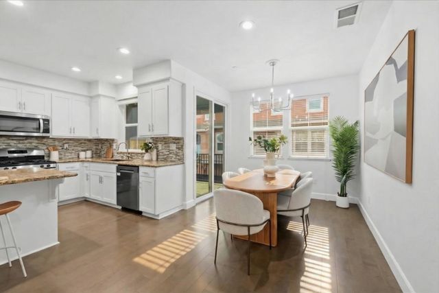 38940 Spicebush Place, Newark, CA 94560