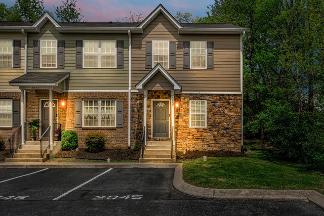2045 Pinecrest Dr, Nashville, TN 37211