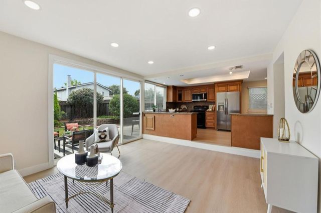 5369 Entrada Cedros, San Jose, CA 95123