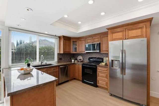 5369 Entrada Cedros, San Jose, CA 95123