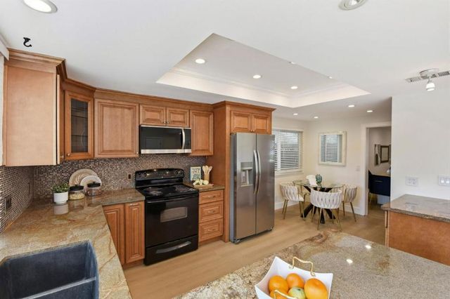 5369 Entrada Cedros, San Jose, CA 95123