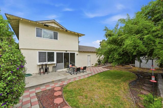 5369 Entrada Cedros, San Jose, CA 95123