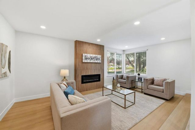 5369 Entrada Cedros, San Jose, CA 95123