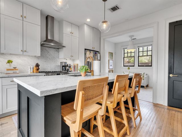 1216 Hawthorne, Houston, TX 77006