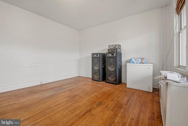 3314 PARKLAWN AVE, Baltimore, MD 21213
