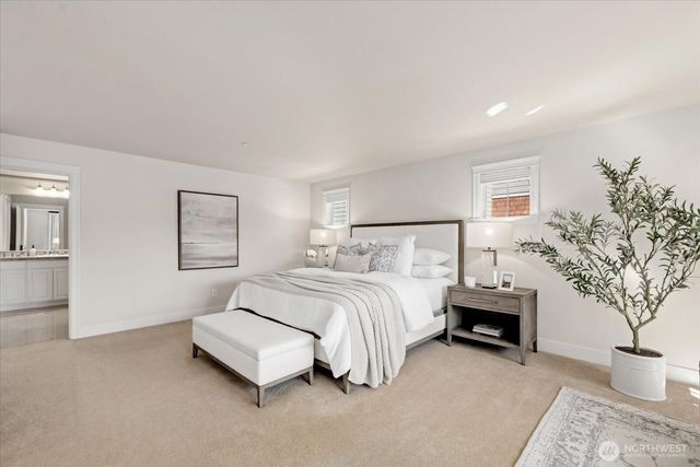 15542 NE 106th Way, Redmond, WA 98052