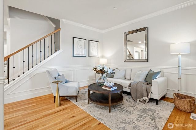 15542 NE 106th Way, Redmond, WA 98052