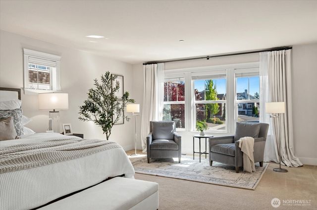 15542 NE 106th Way, Redmond, WA 98052