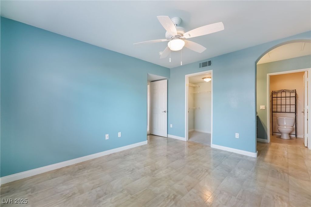 Image 9 of property listing at 4400 South Jones Boulevard 2034, Las Vegas, NV 89103