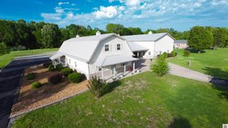 1040 Lone Valley Rd # 2, Calvert City, KY 42029