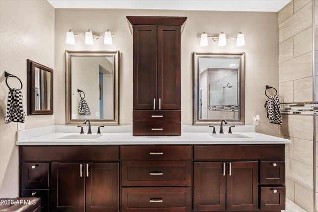 4430 E BLUE SAGE Road, Gilbert, AZ 85297