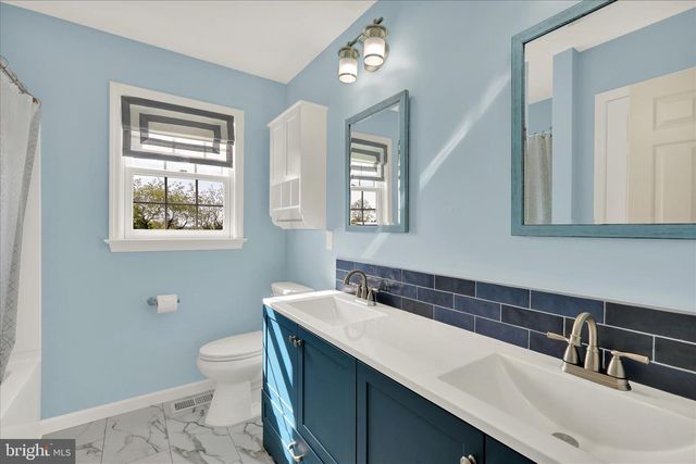 678 WEST RIDGE RD, Elizabethtown, PA 17022