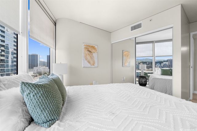 1288 Kapiolani Boulevard I2103, Honolulu, HI 96814